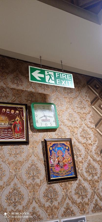 Hotel Ravi Residency Dźalandhar Zewnętrze zdjęcie